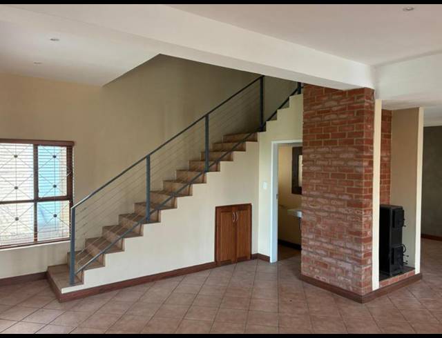 4 BEDROOM PROPERTY TO RENT IN WATERKLOOF RIDGE